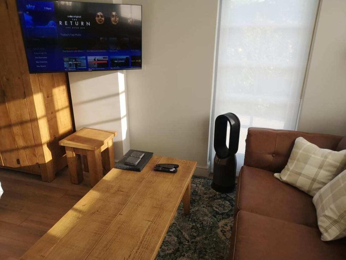 1 Bed Studio In Two Dales Near Matlock & Bakewell Bagian luar foto