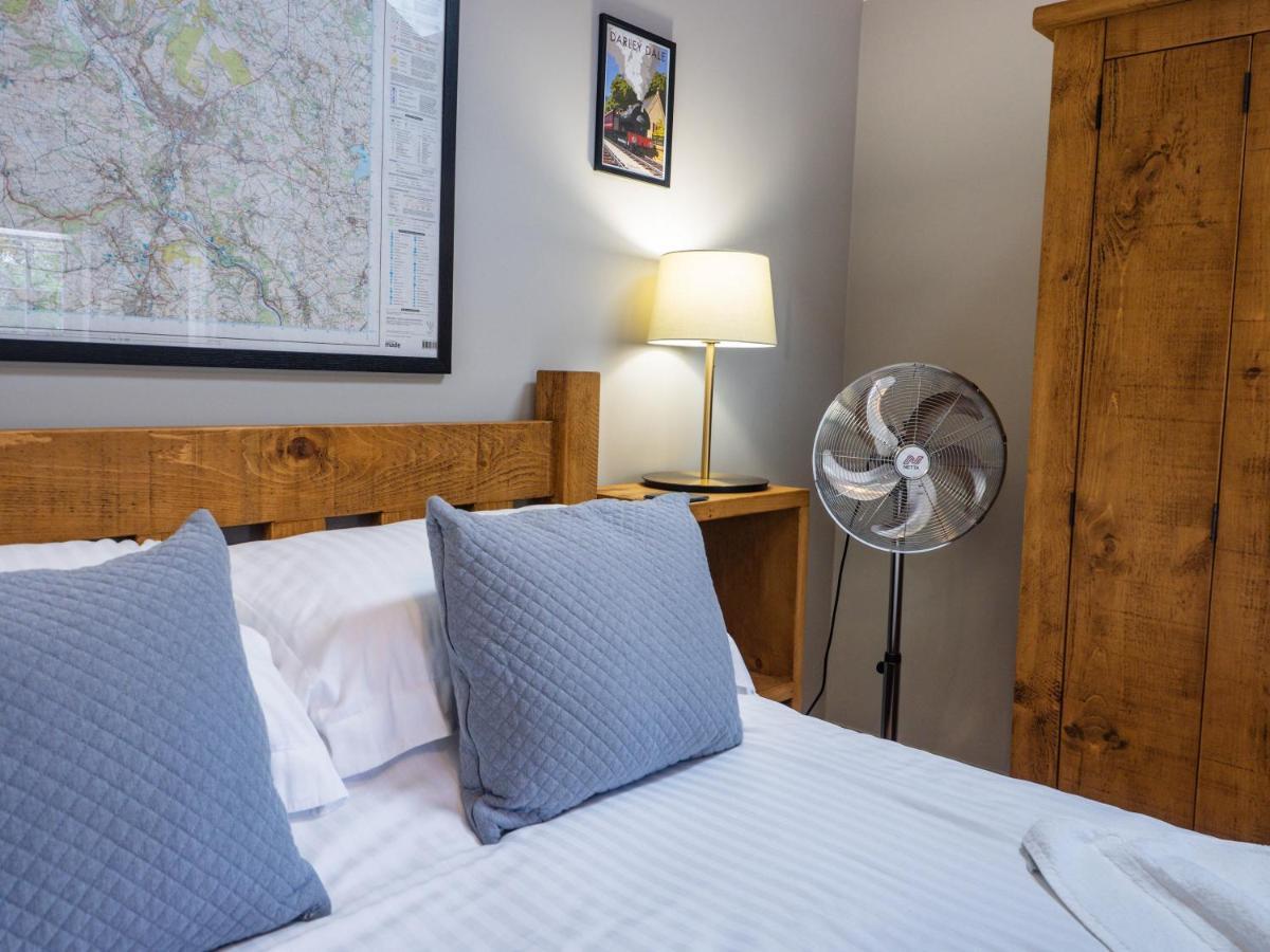 1 Bed Studio In Two Dales Near Matlock & Bakewell Bagian luar foto