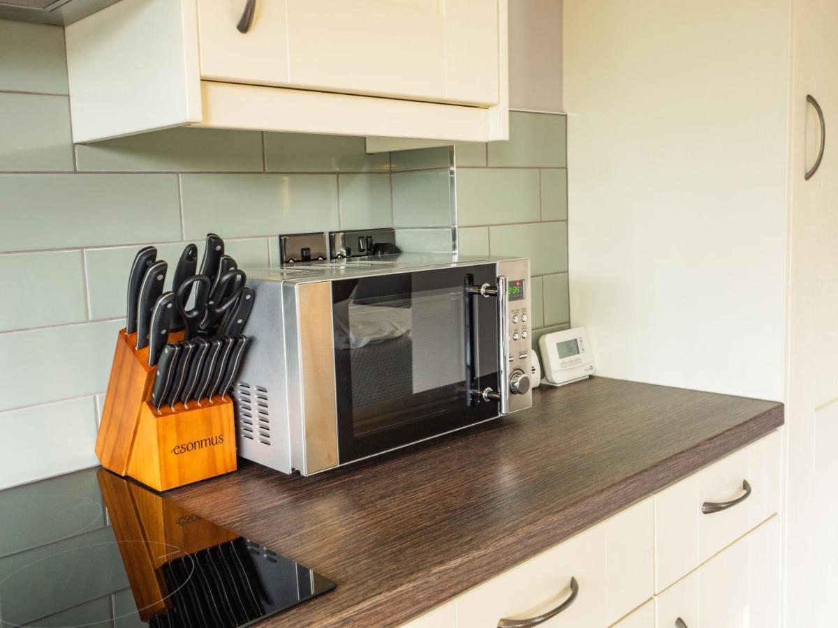 1 Bed Studio In Two Dales Near Matlock & Bakewell Bagian luar foto